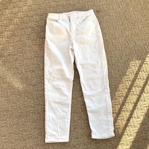 White American Eagle mom jeans